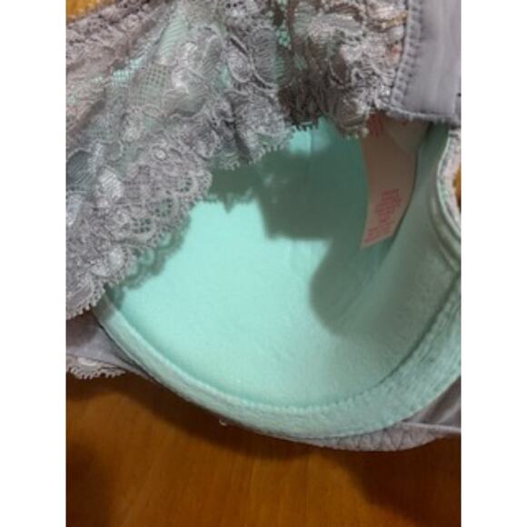 Victoria's Secret Women's  34D Mint/Gray Bra Lace Detail - Picture 7 of 8